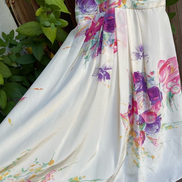 Betsey Johnson Collection Floral Dress - Picture 5 of 9